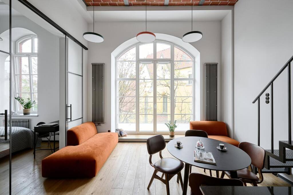 Appartamento Loft Industrialny Przy Bulwarze Staromiejskim Breslavia Esterno foto
