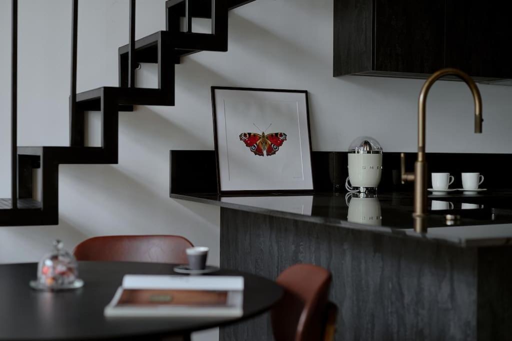 Appartamento Loft Industrialny Przy Bulwarze Staromiejskim Breslavia Esterno foto
